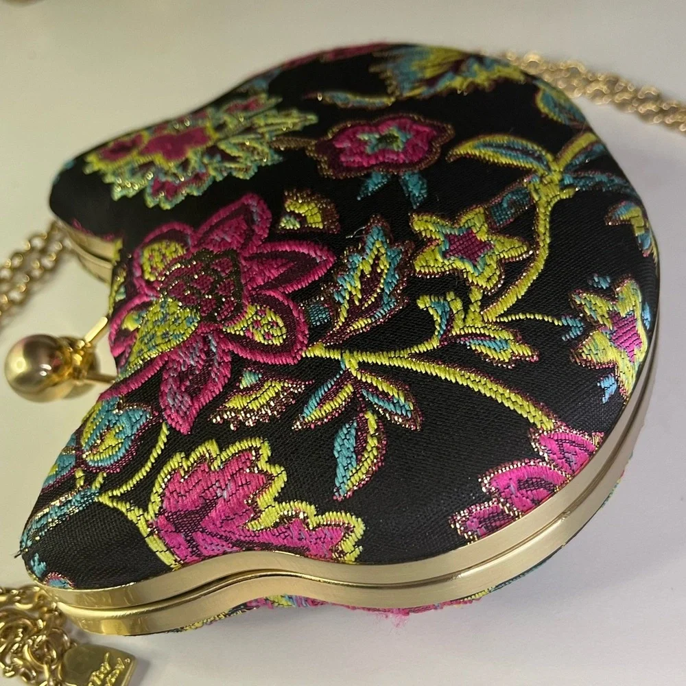 Betsey Johnson "Here Kitty Kitty" Floral Clutch Crossbody Purse MINT CONDITION! - Picture 5 of 5